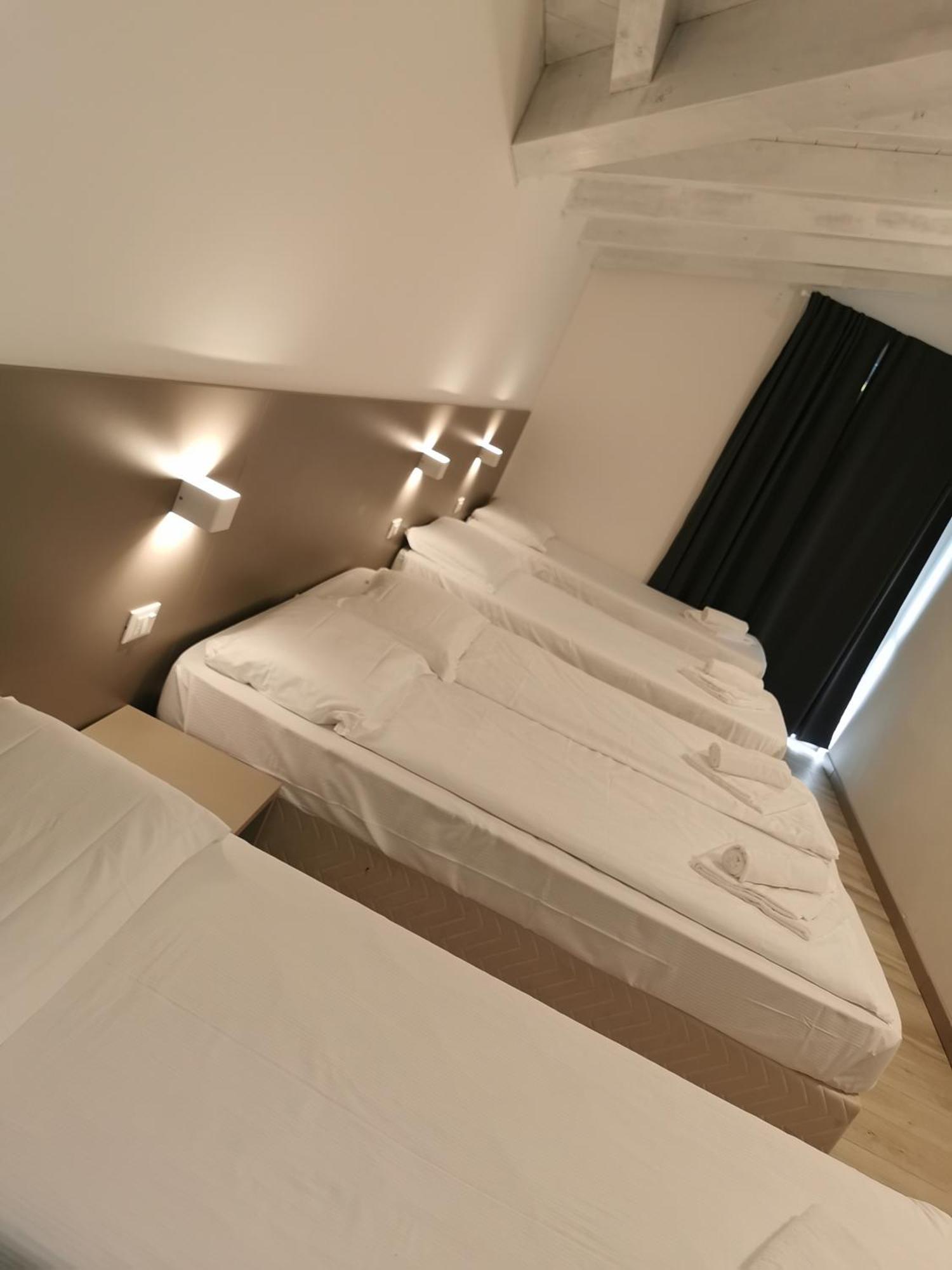 Hotel Sonia Trieste Dış mekan fotoğraf